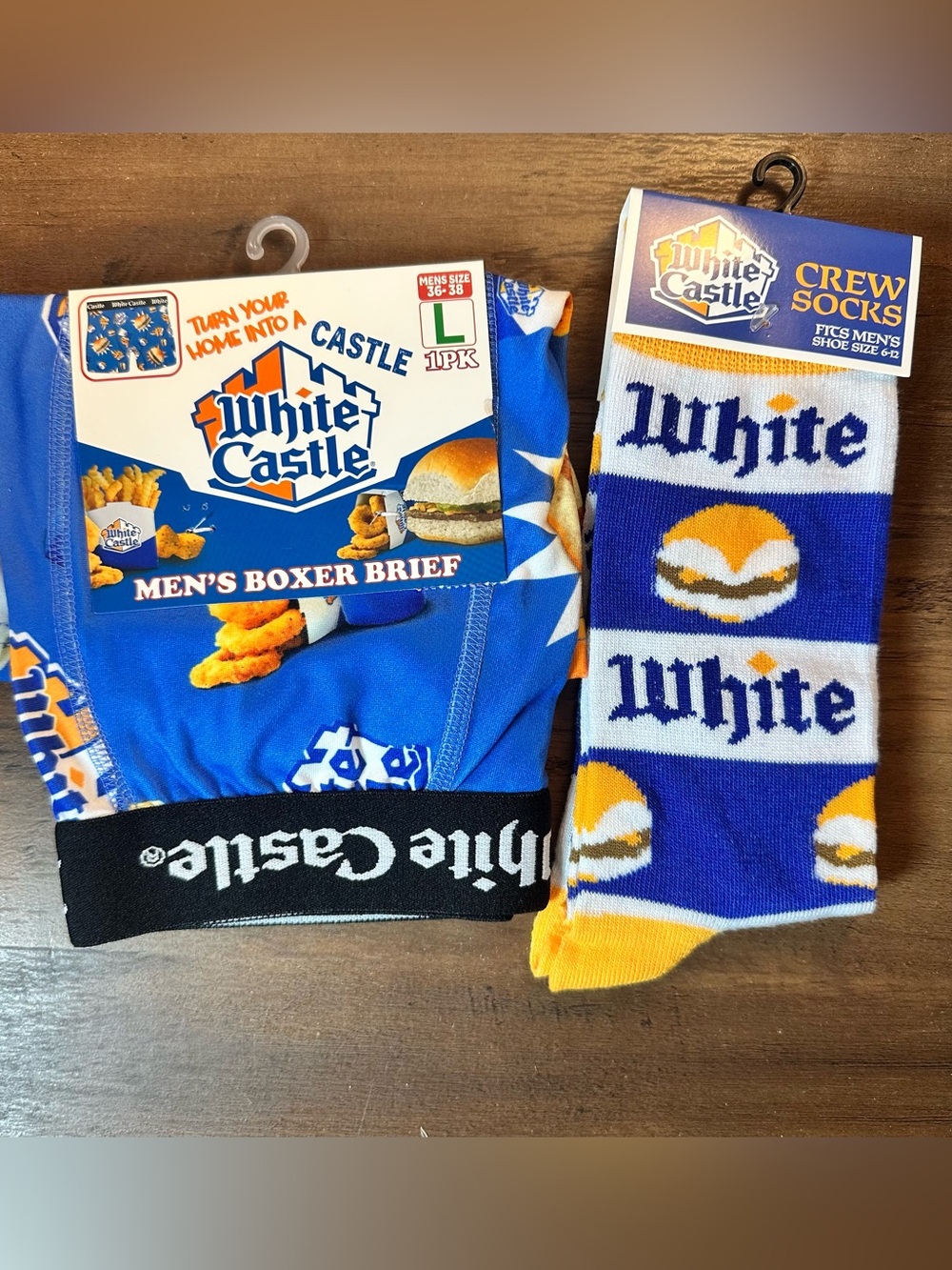 White Castle Mens Boxer Brief Size Large (36-38) & 1 Pair Novelty Crew Socks NWT